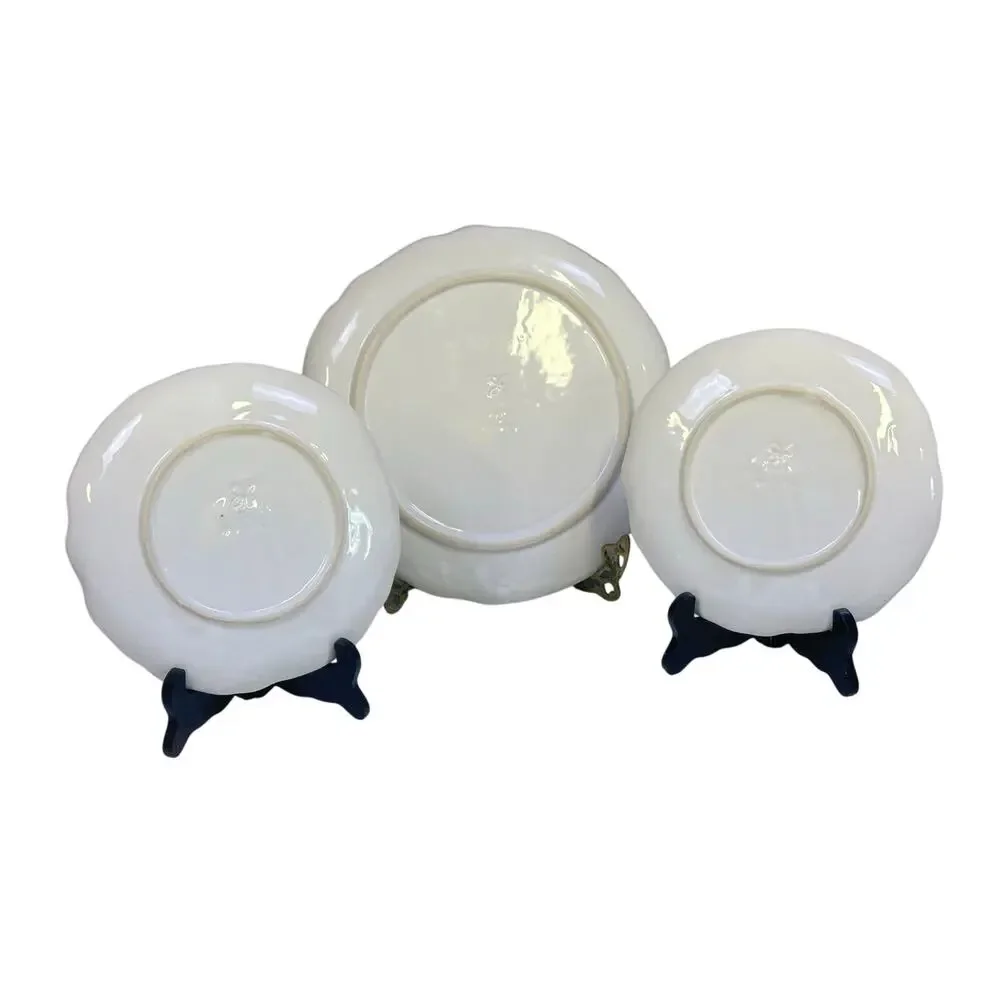 Majolica Portugal White Cabbage 1 Dinner Plate and 2 Salad Plates-Excellent